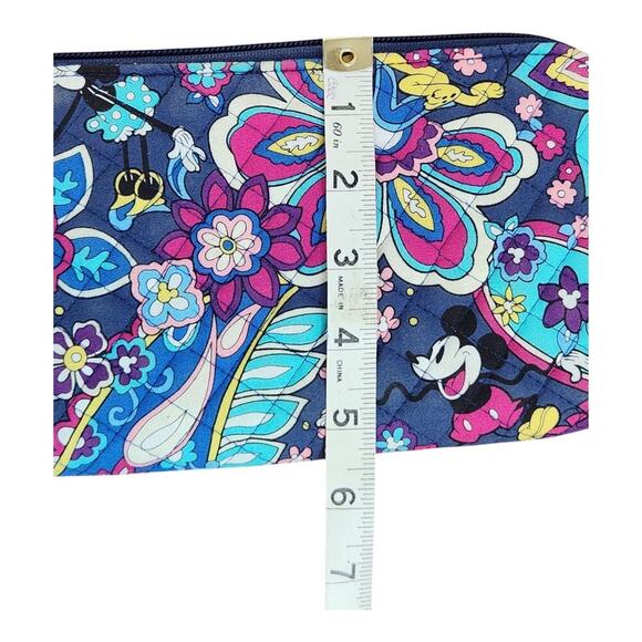 Disney Vera Bradley Wristlet wallet sensational six paisley Mickey & Friend goof - Picture 16 of 16
